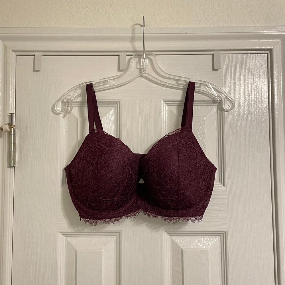 Victoria’s Secret Lightly Lined Demi Bra 36DDD